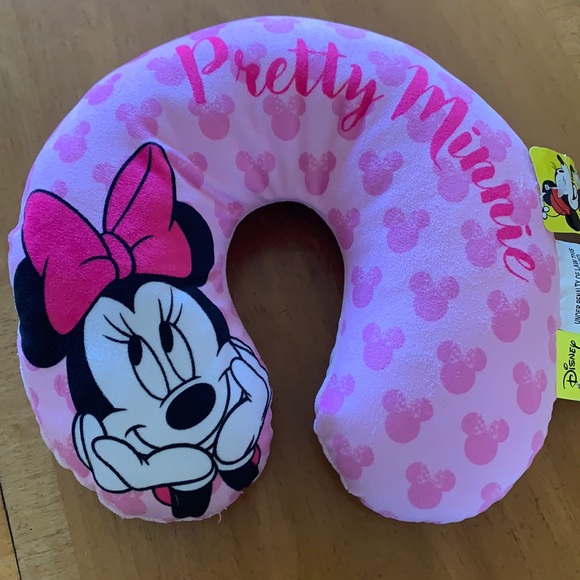 NWT Minnie Mouse Disney Travel Pillow